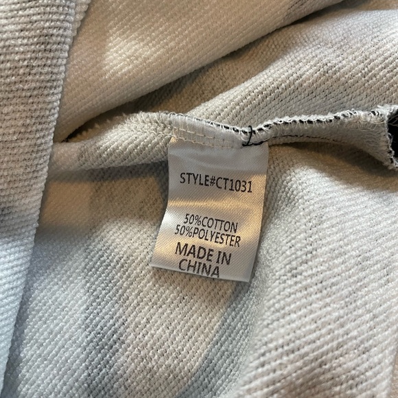 Charcoal grey and white striped sweatshirt - Picture 2 of 6